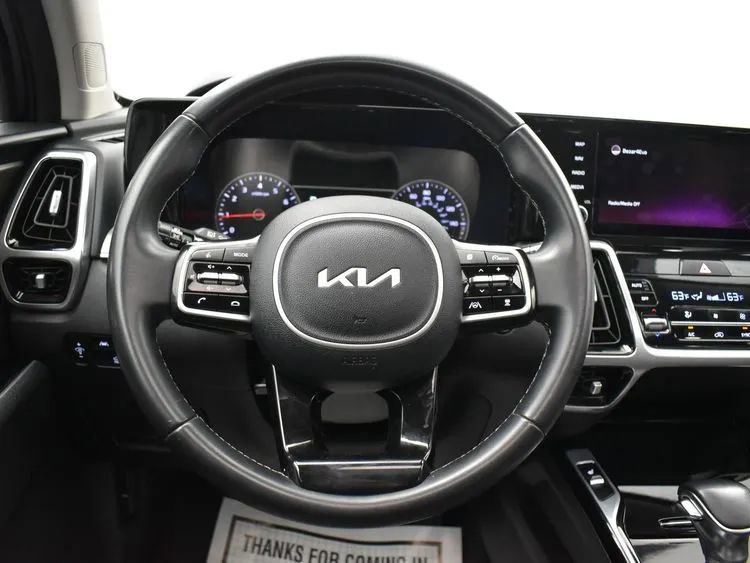 Used 2022 Kia Sorento SX AWD/4WD image 21