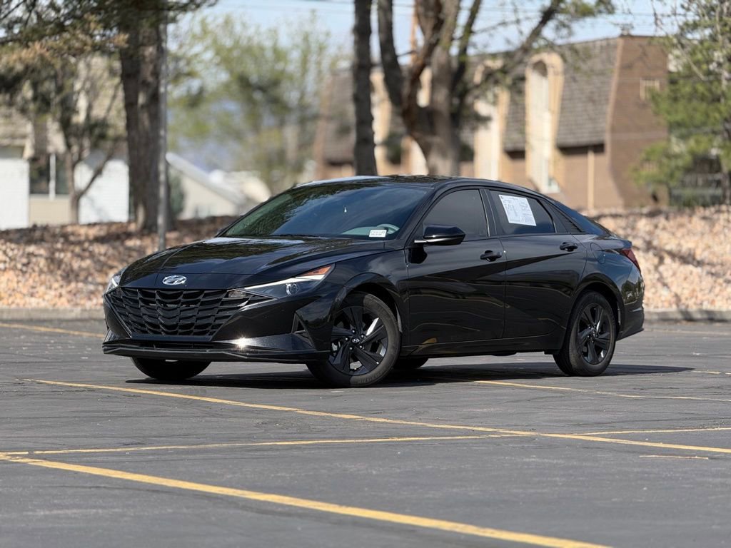 Used 2023 Hyundai Elantra SEL