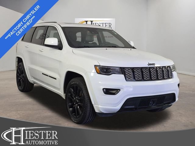 Certified 2022 Jeep Grand Cherokee Laredo X AWD/4WD image 1