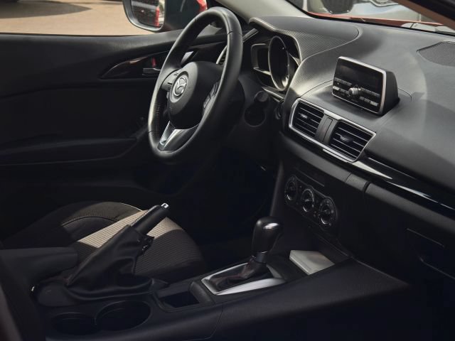 Used 2014 MAZDA MAZDA3 i Touring FWD image 37