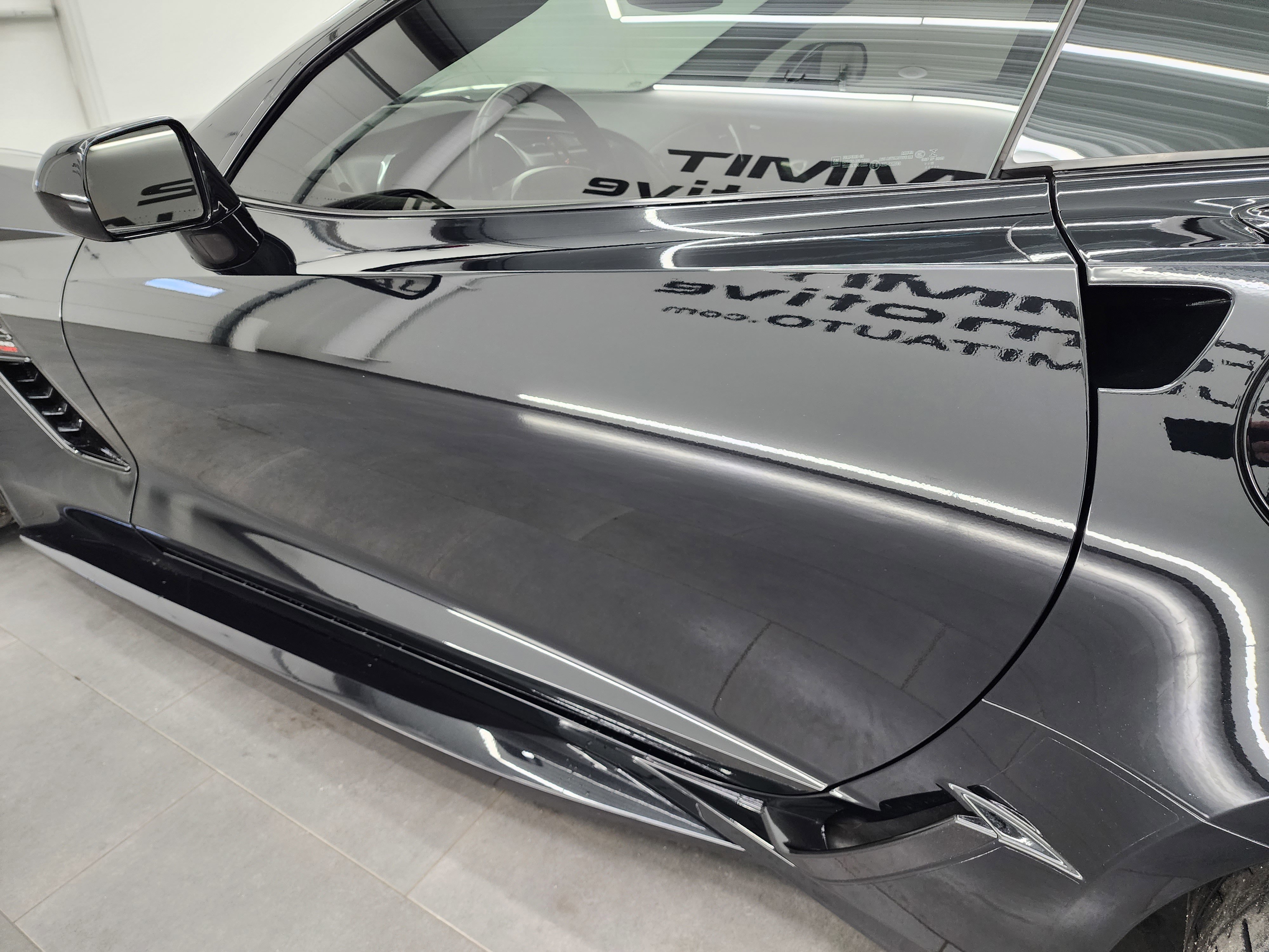 Used 2018 Chevrolet Corvette Grand Sport image 37