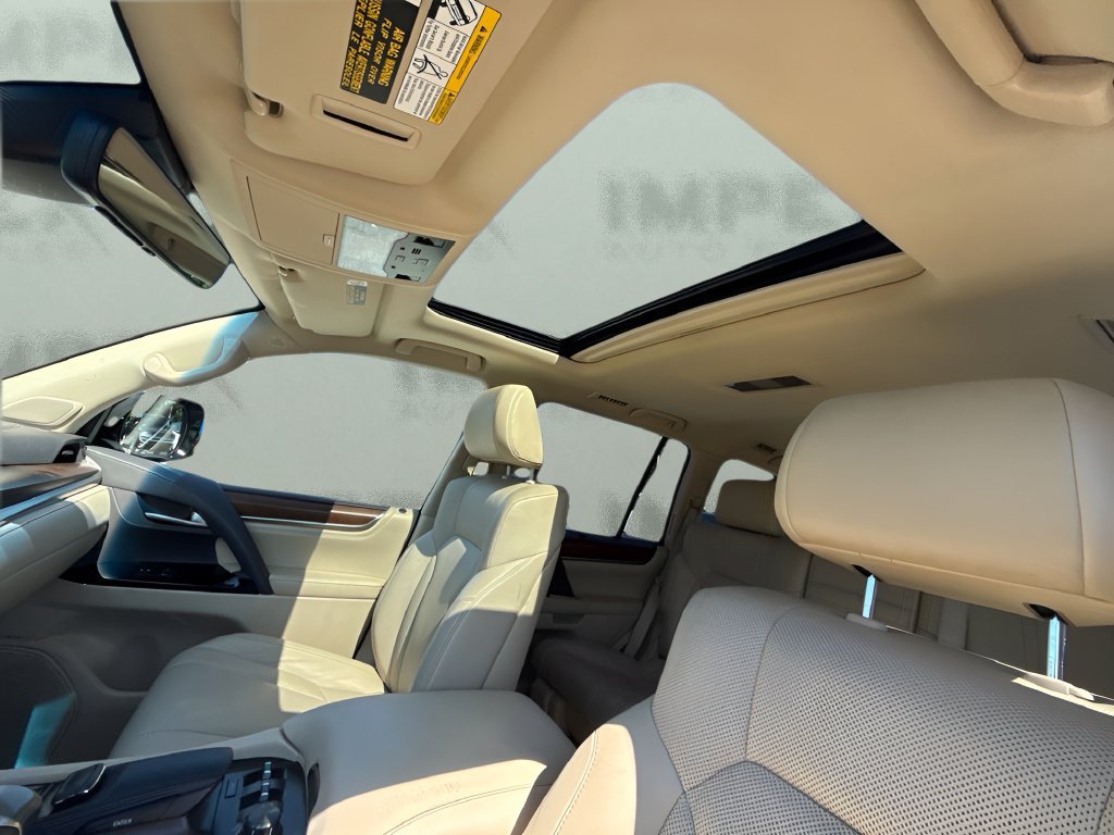 Used 2019 Lexus LX 570 4WD w/ Luxury Package image 10