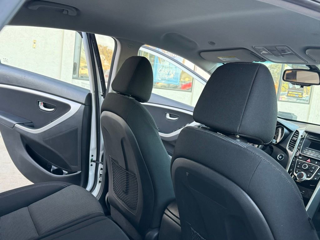 Used 2016 Hyundai Elantra GT w/ Option Group 02 image 24