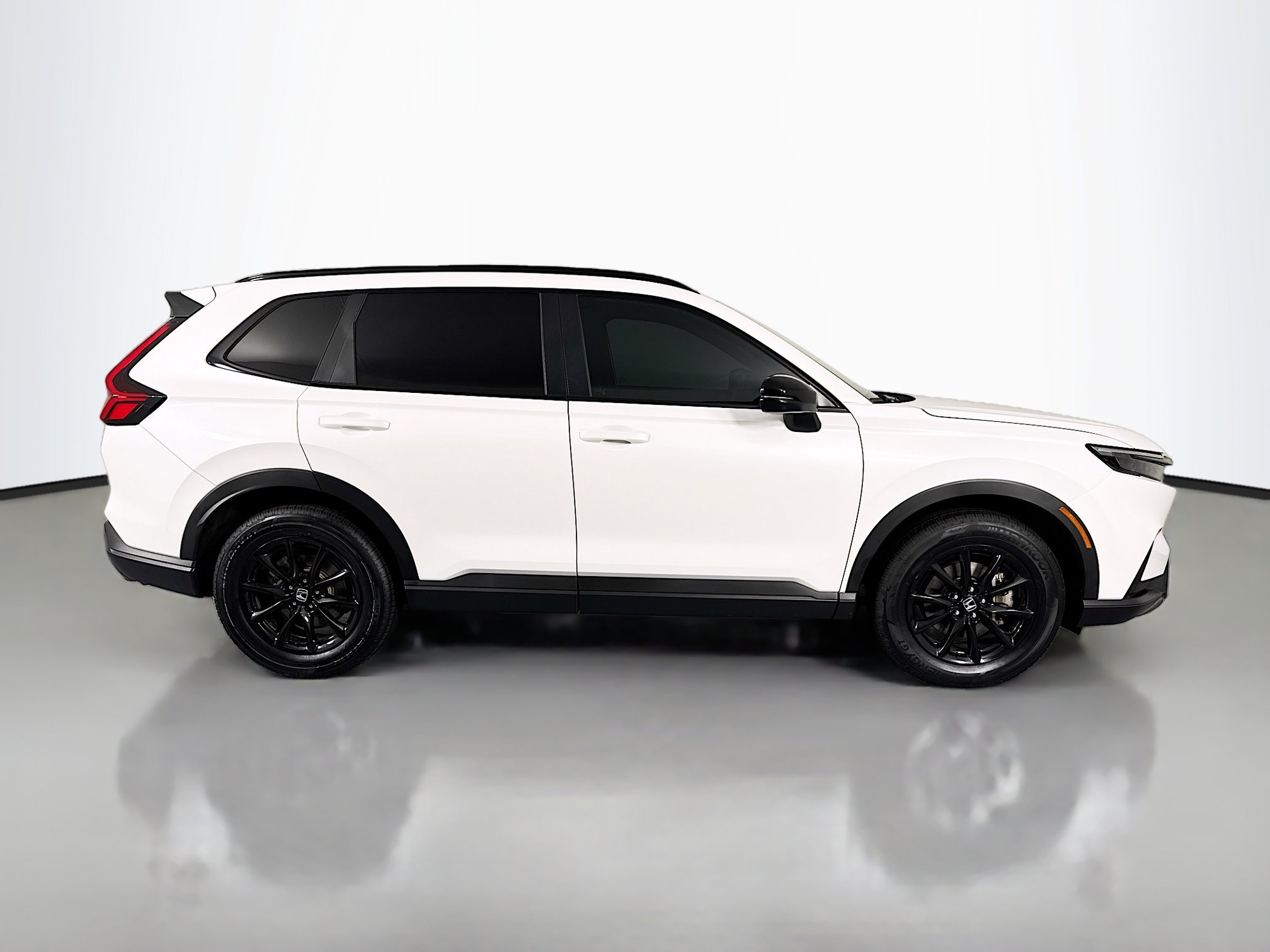 Certified 2026 Honda CR-V Sport image 4