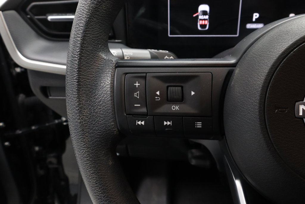 Certified 2025 Nissan Kicks S image 26