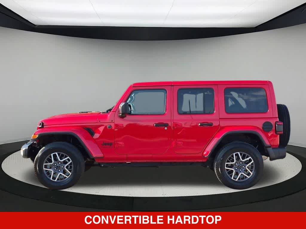 Used 2026 Jeep Wrangler Unlimited Sahara AWD/4WD image 3