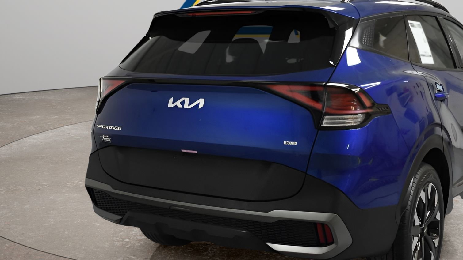 Used 2024 Kia Sportage X-Line image 3