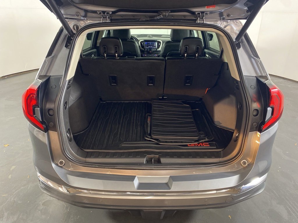 Used 2020 GMC Terrain Denali w/ Denali Premium Package image 29