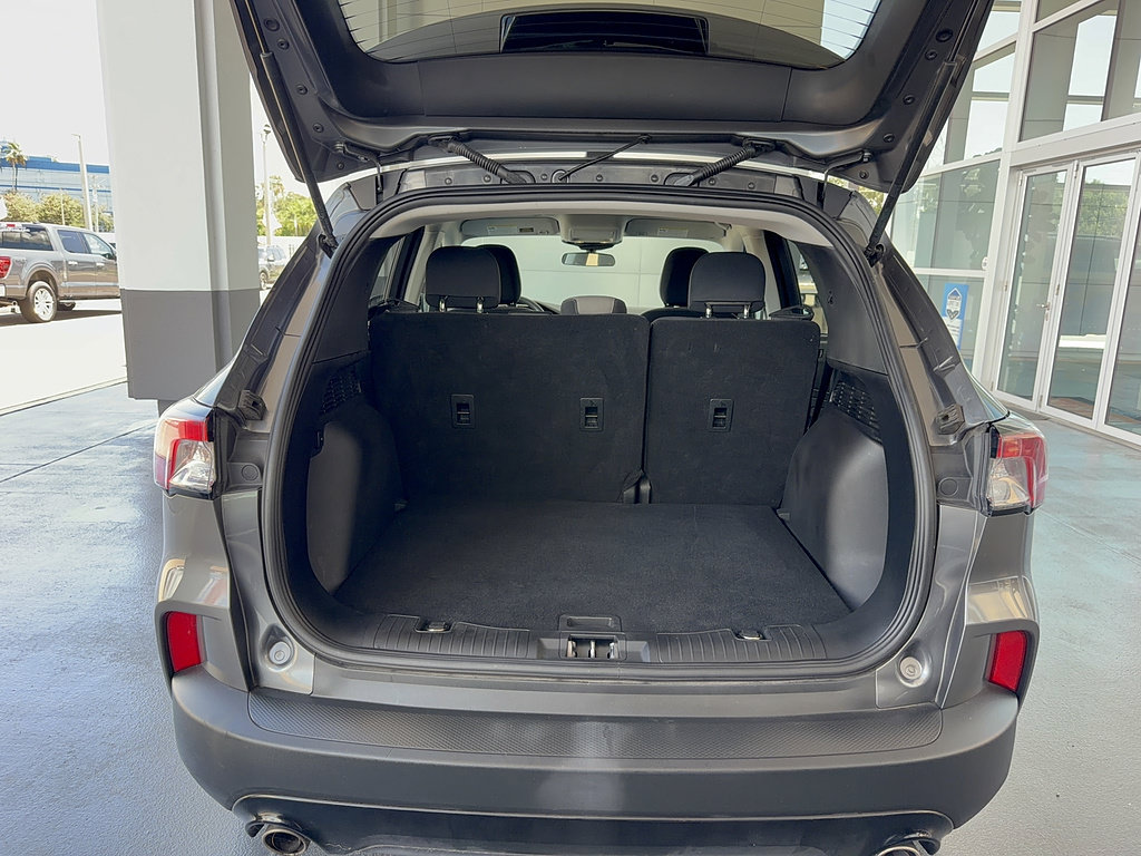 Certified 2022 Ford Escape SE w/ SE Sport Appearance Package AWD/4WD image 7