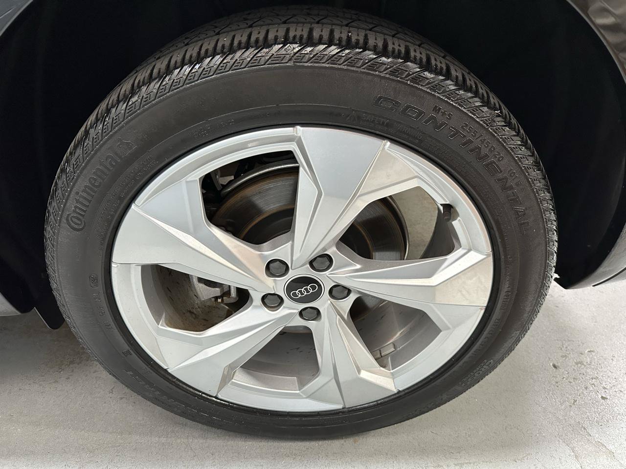Used 2023 Audi Q5 2.0T Premium w/ Convenience Package AWD/4WD image 25