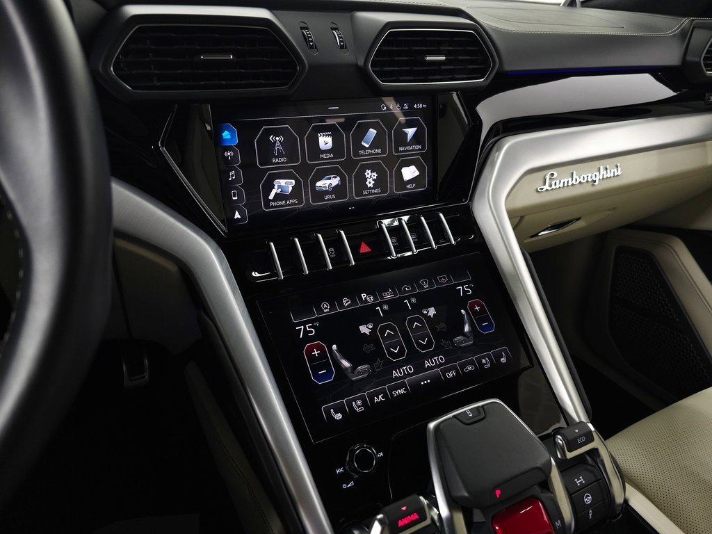 Used 2021 Lamborghini Urus image 29