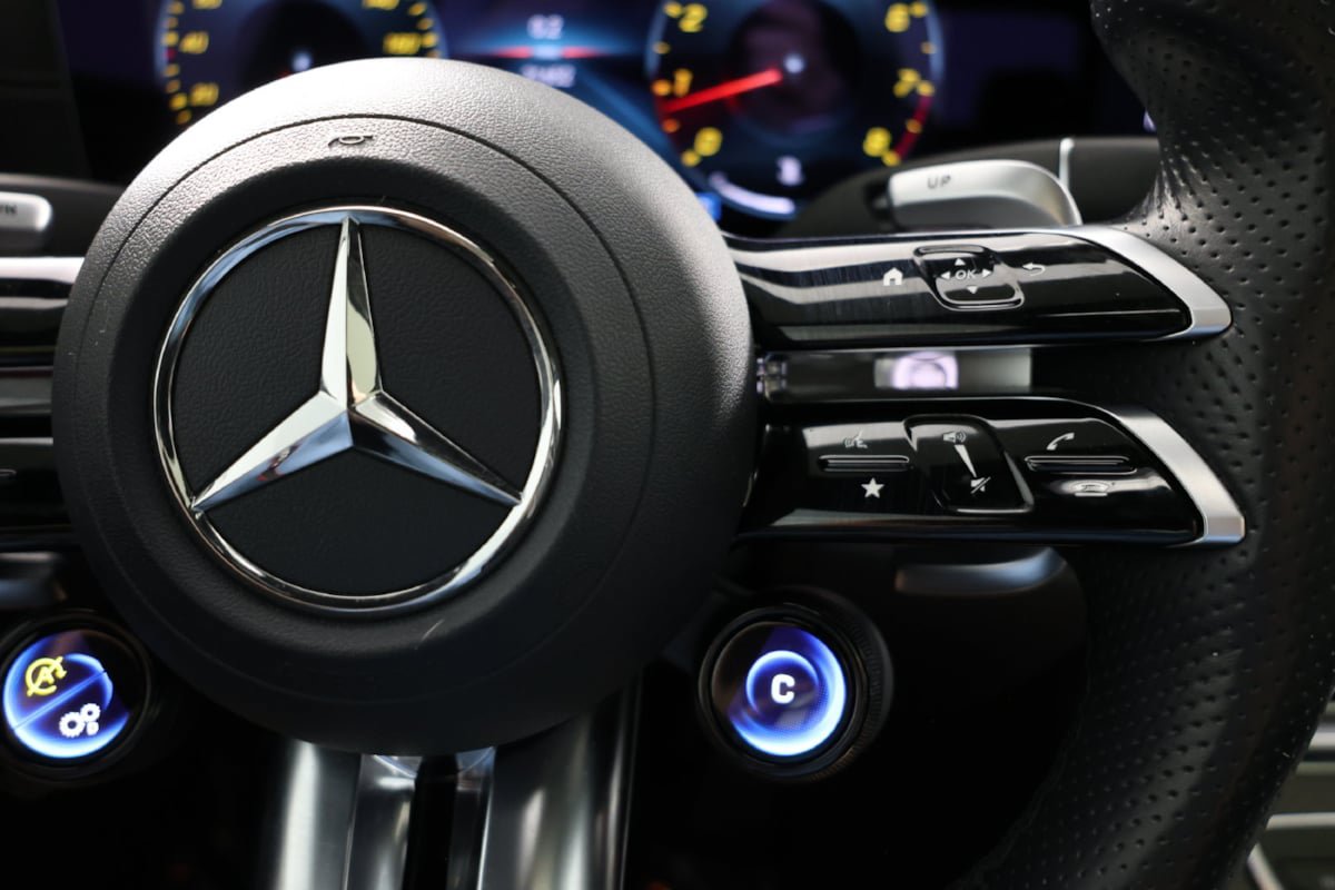 Used 2021 Mercedes-Benz E 63 AMG S image 26
