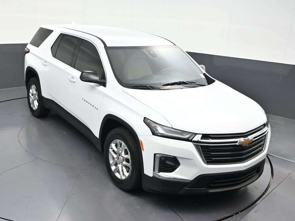 Used 2023 Chevrolet Traverse LS FWD image 26