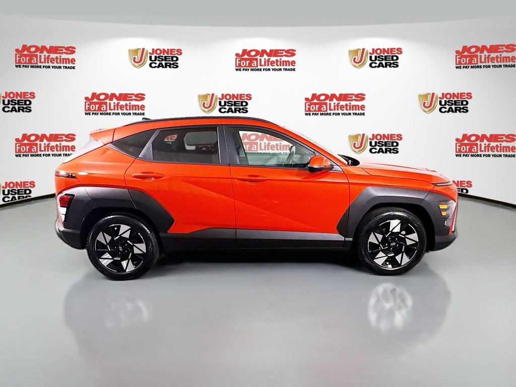 Used 2024 Hyundai Kona SEL w/ Convenience Package FWD image 16