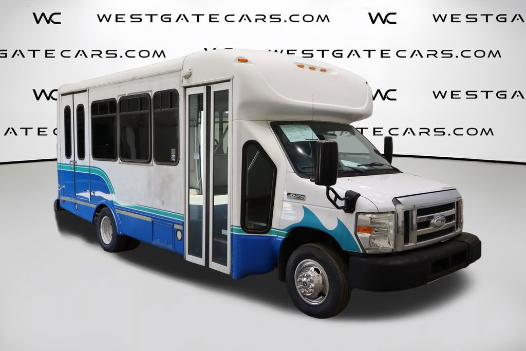 Used 2015 Ford E-450 and Econoline 450 Super Duty w/ Shuttle Bus Prep Package RWD image 4