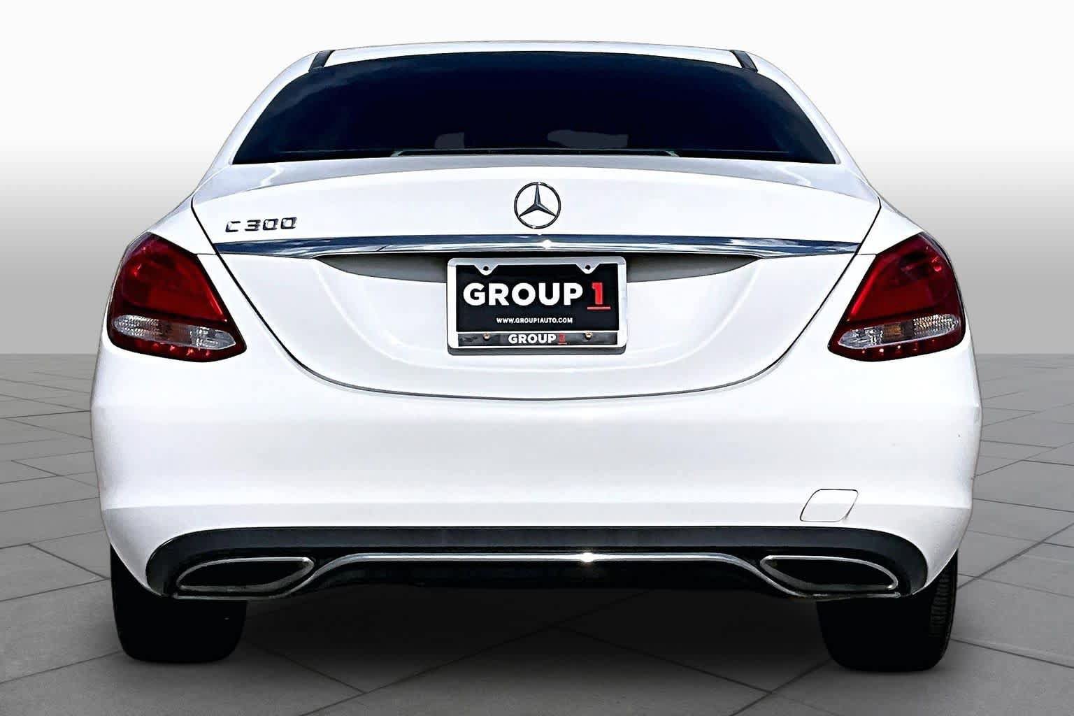 Used 2015 Mercedes-Benz C 300 Sedan image 5