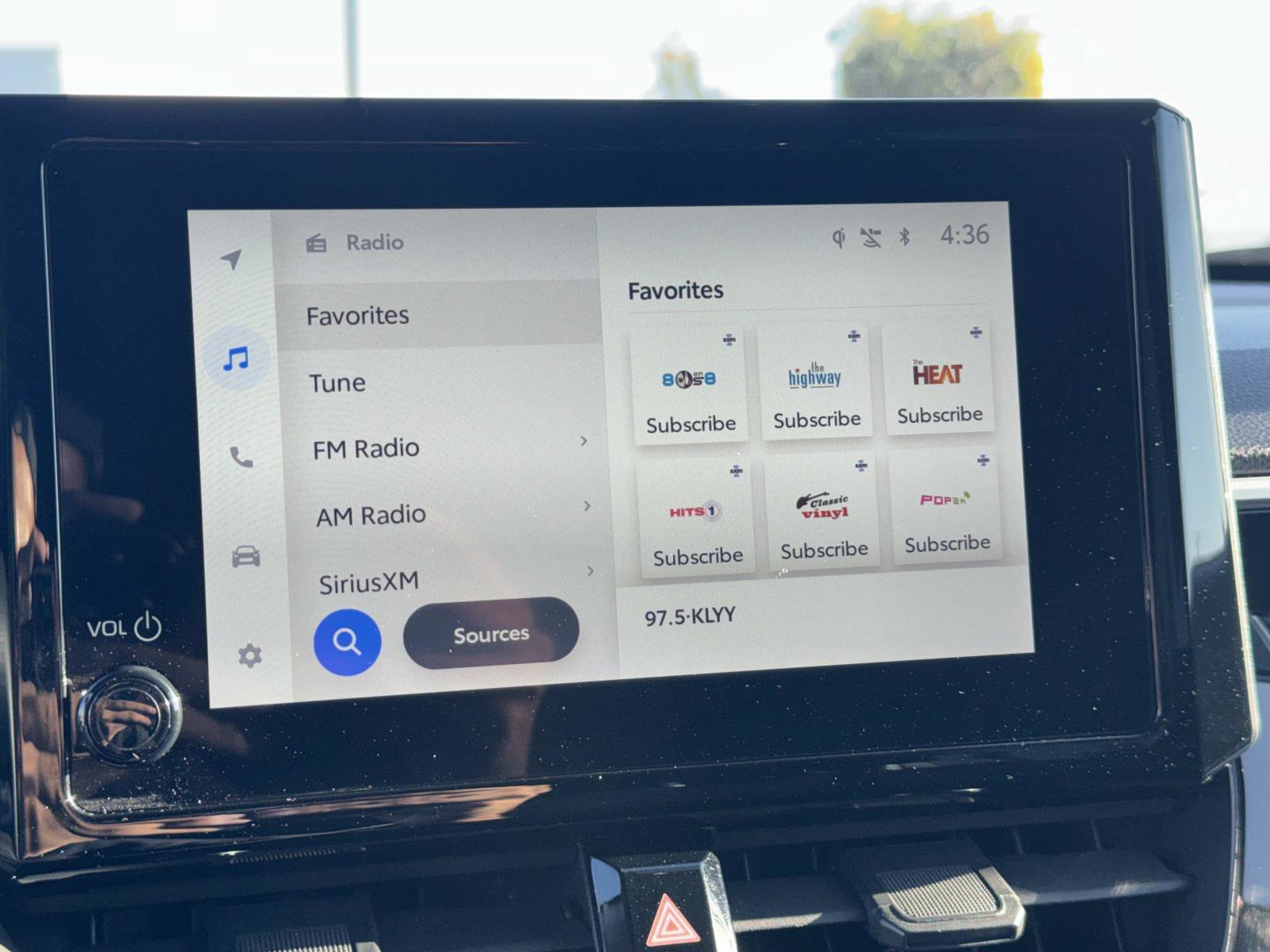 Used 2024 Toyota Corolla Cross LE image 13