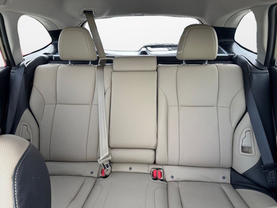 Used 2025 Subaru Outback Limited image 15