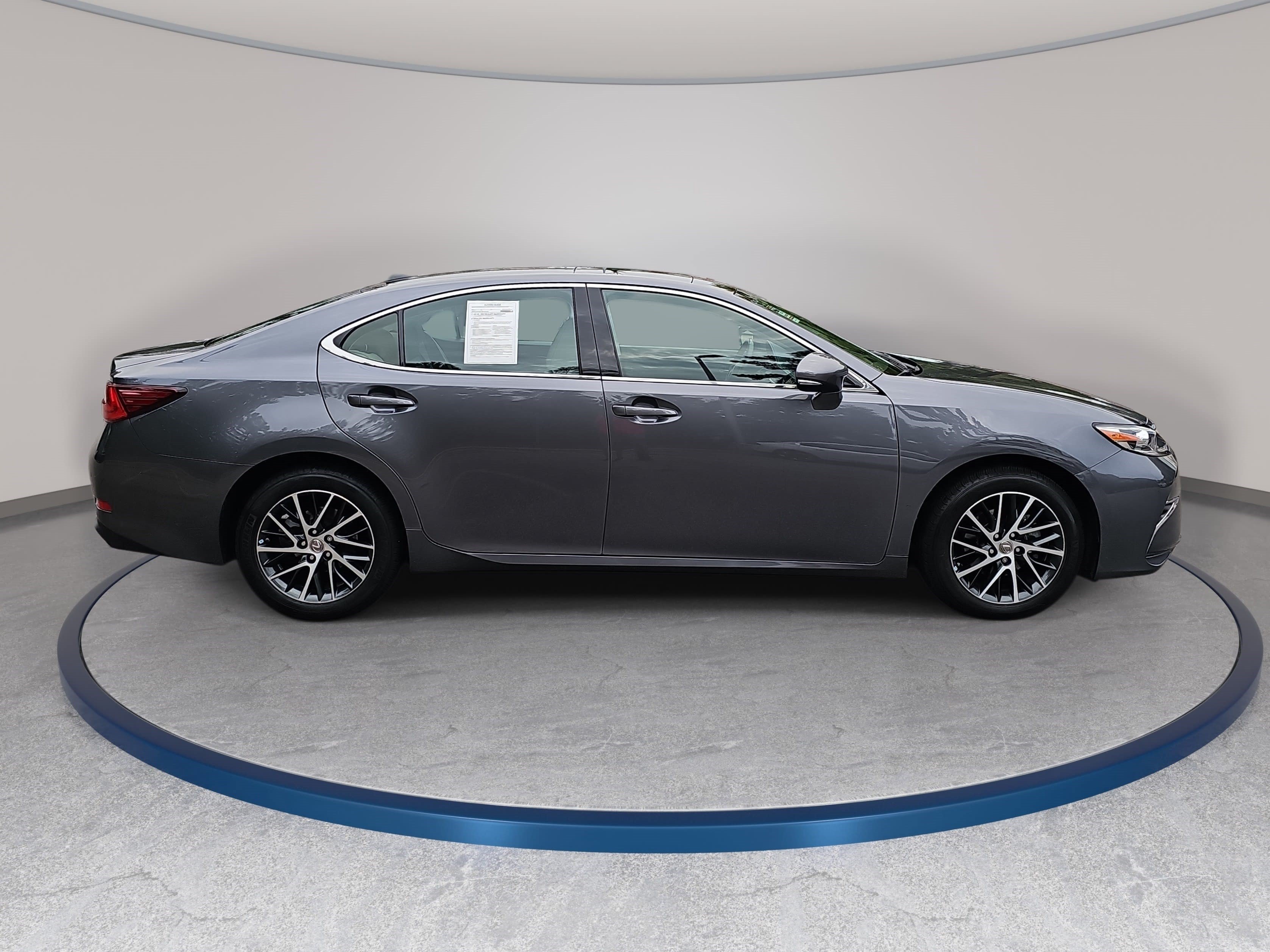 Used 2018 Lexus ES 350 w/ Luxury Package w/Wood Trim FWD image 4