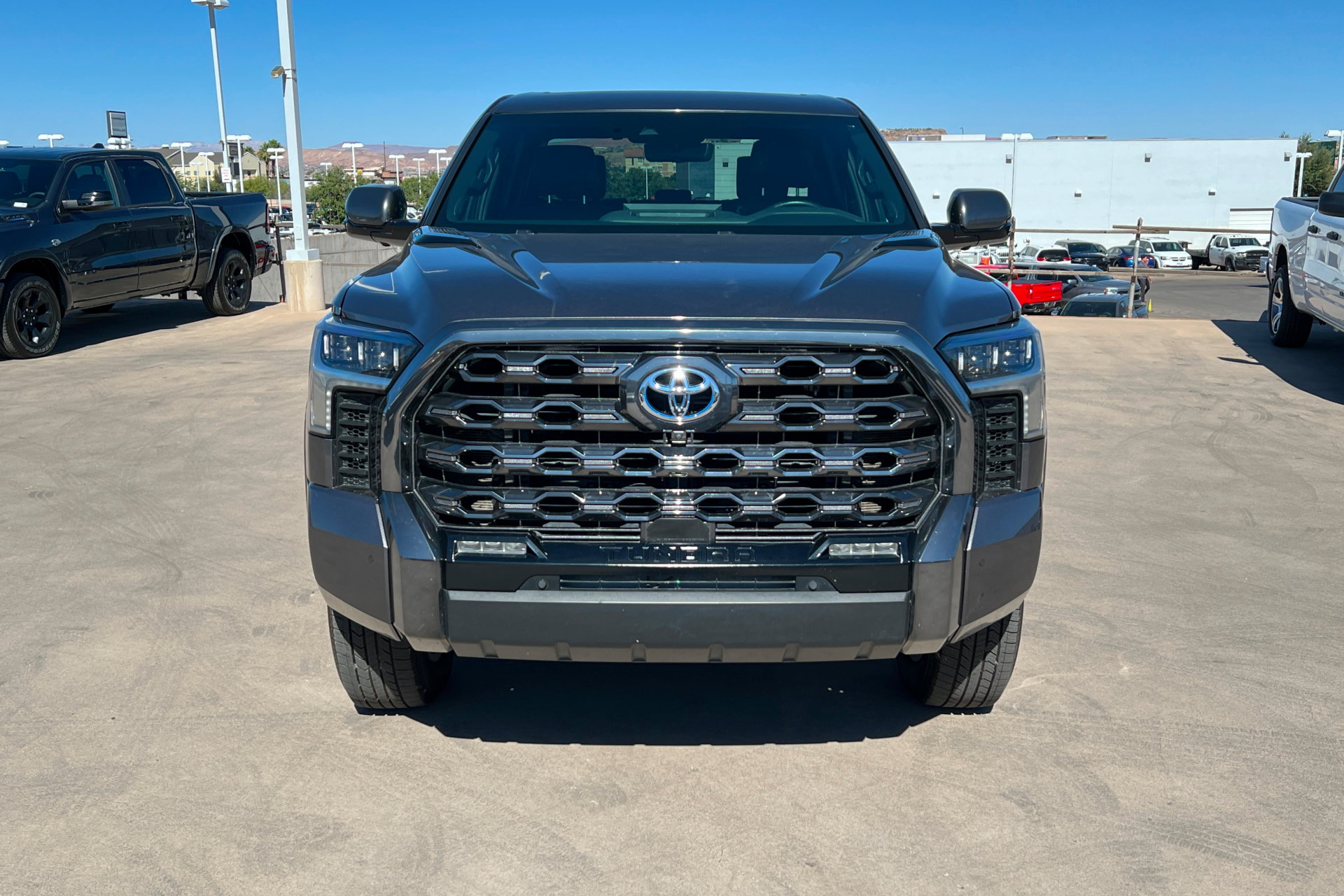 Used 2023 Toyota Tundra Platinum AWD/4WD image 9