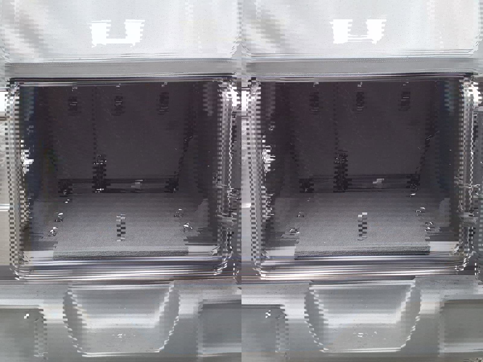 New 2026 Jeep Wrangler Sport S image 8