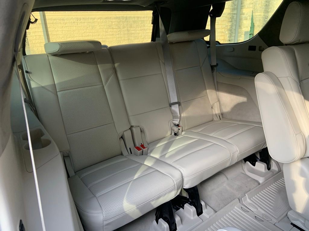 Used 2025 Cadillac Escalade Sport Platinum w/ LPO, Floor Liner Package image 18