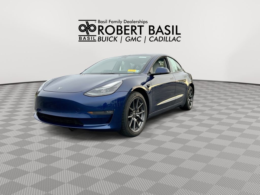 Used 2022 Tesla Model 3 Long Range AWD/4WD image 4