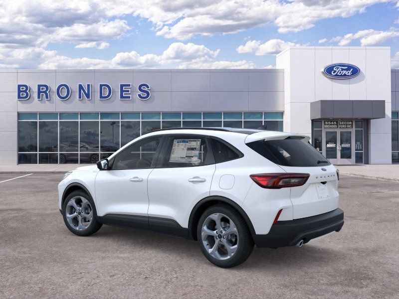 New 2025 Ford Escape ST-Line w/ Tech Pack #1 FWD image 4