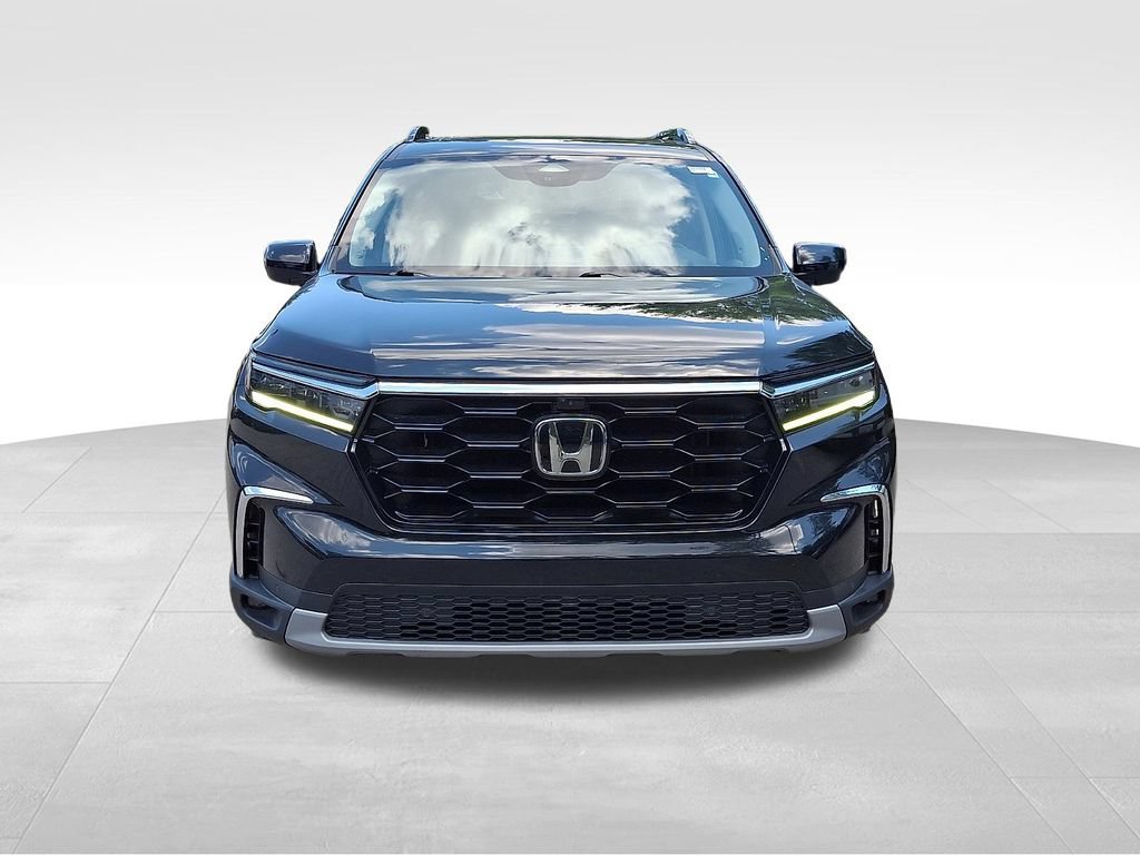 Used 2023 Honda Pilot Elite image 2