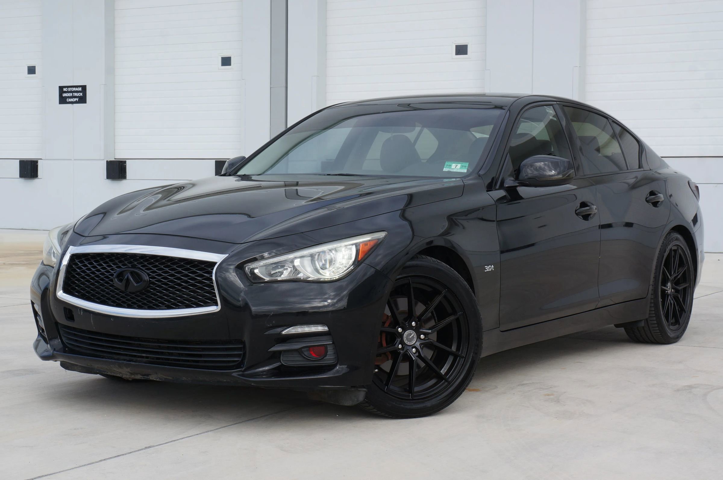 Used 2017 INFINITI Q50 3.0t Premium image 6