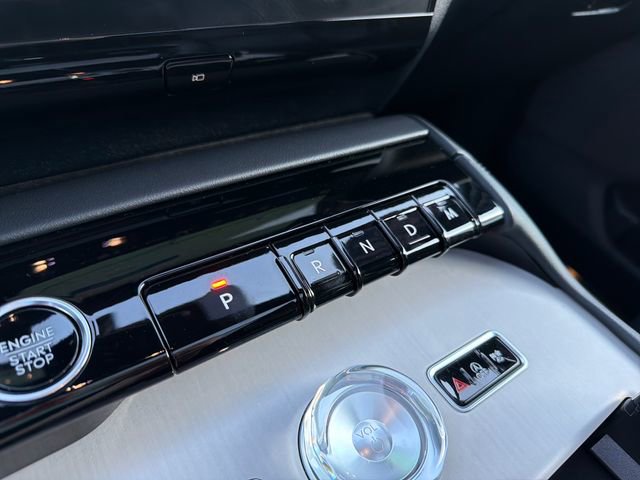 Used 2025 Lincoln Navigator L Reserve w/ Jet Appearance Package image 27