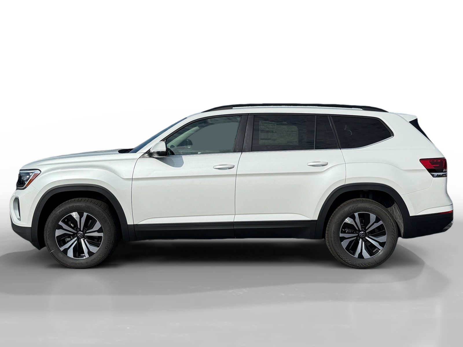 New 2026 Volkswagen Atlas SE image 2