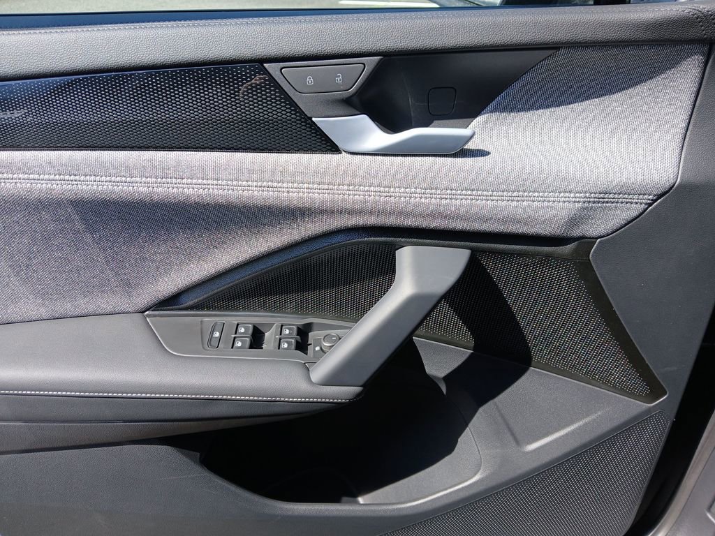 New 2026 Volkswagen Tiguan S image 11