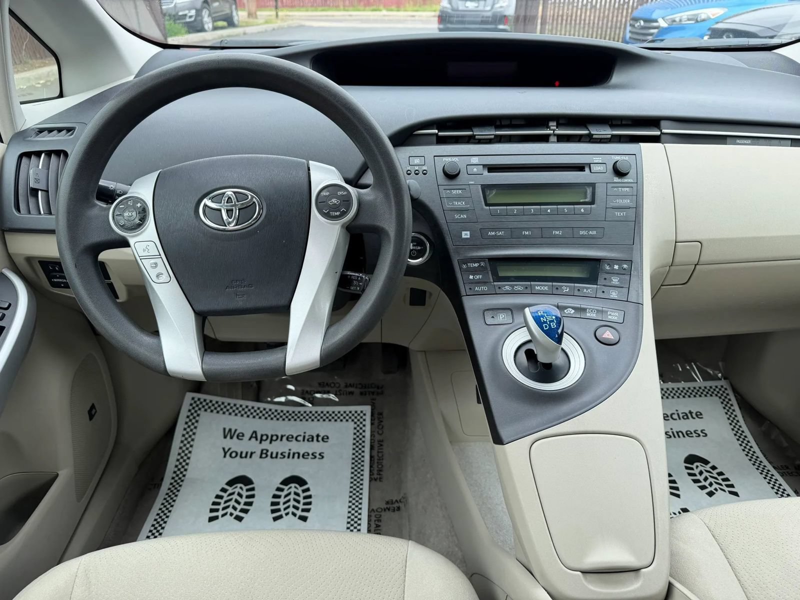 Used 2010 Toyota Prius Three w/ Preferred Accessory Pkg FWD image 15