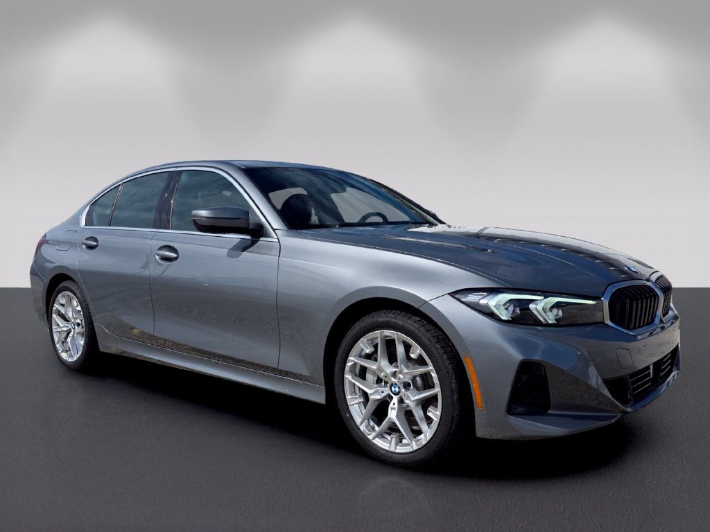 New 2026 BMW 330i Sedan RWD image 1