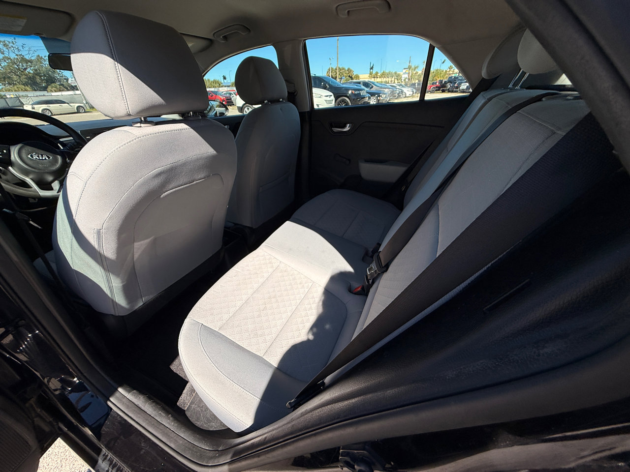 Used 2018 Kia Rio LX image 10