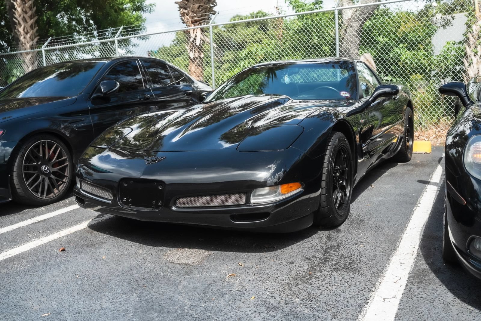 Used 2002 Chevrolet Corvette Z06 w/ Memory Pkg RWD image 2