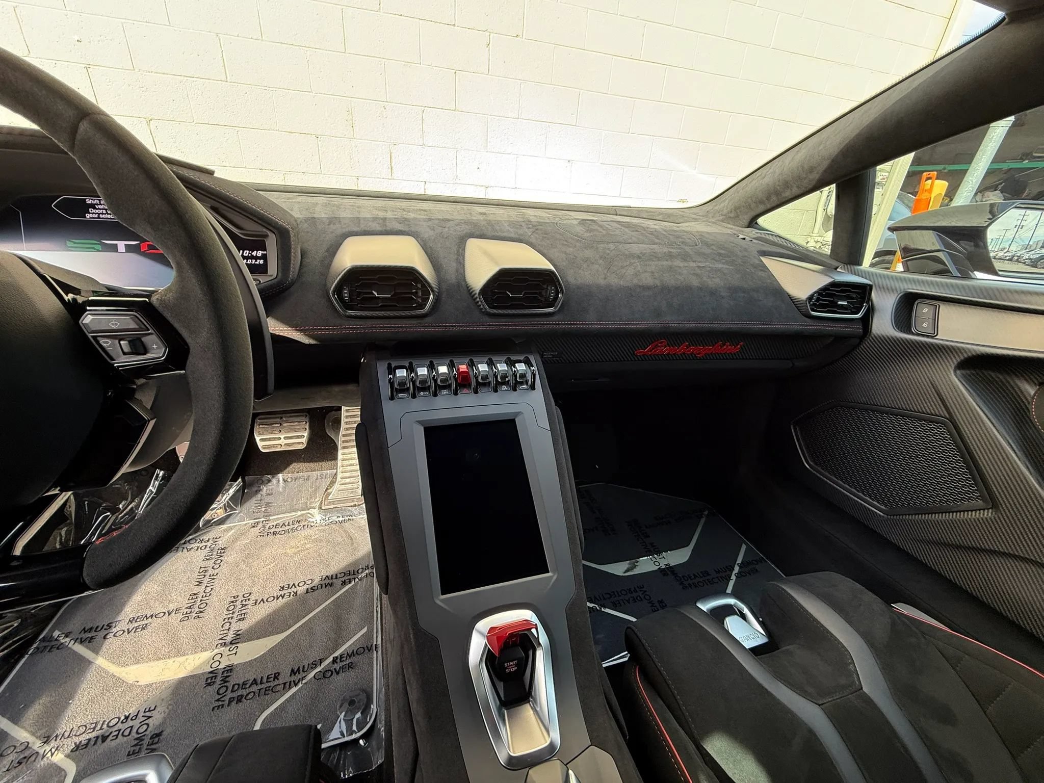 Used 2022 Lamborghini Huracan STO RWD image 90