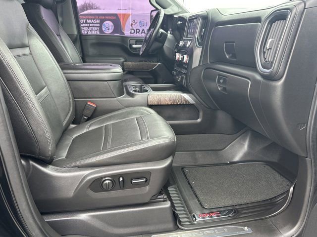 Used 2021 GMC Sierra 2500 Denali w/ Denali Black Diamond Edition image 15