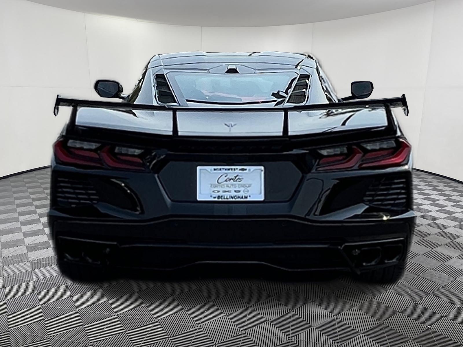 Used 2023 Chevrolet Corvette Stingray Premium Cpe w/ Z51 Performance Package RWD image 5
