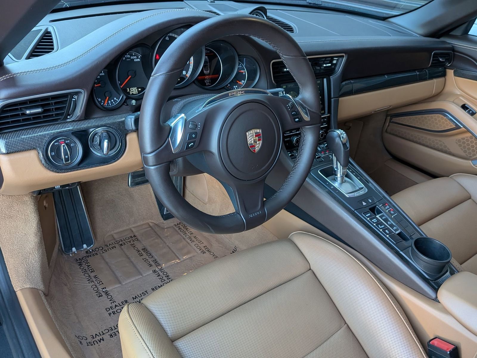 Certified 2014 Porsche 911 Turbo S image 4
