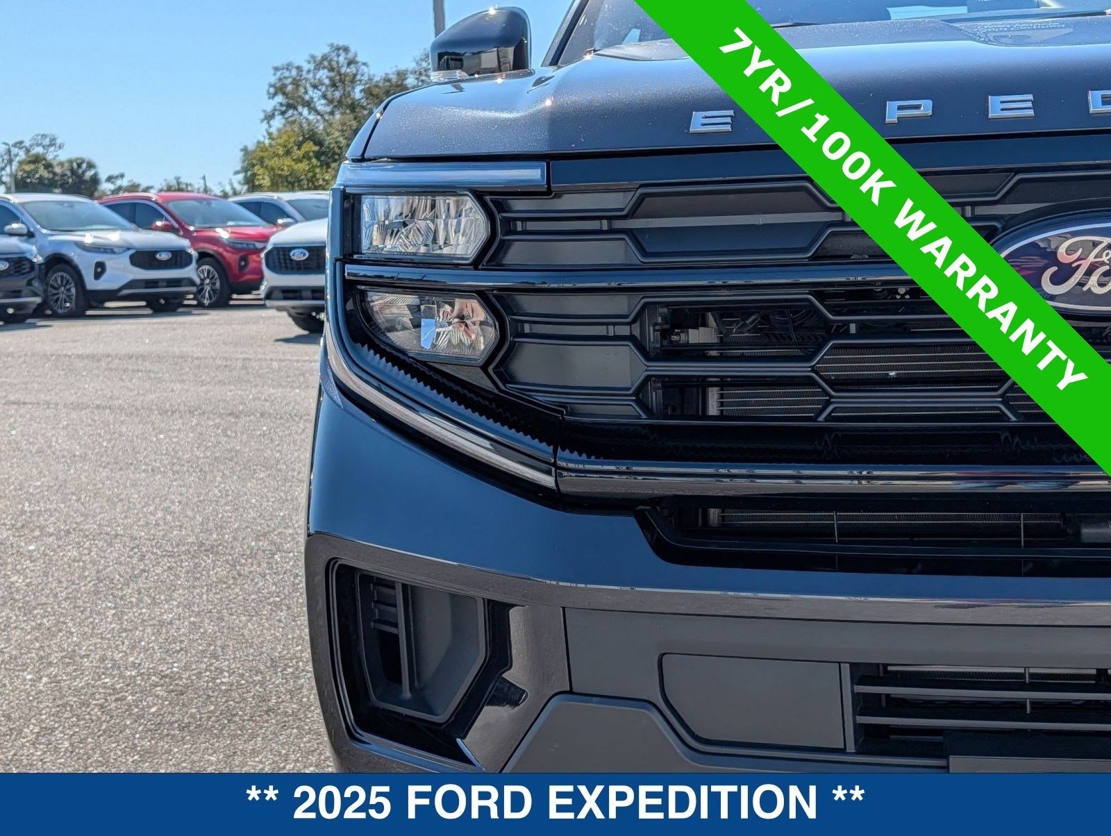 Certified 2025 Ford Expedition Active image 9