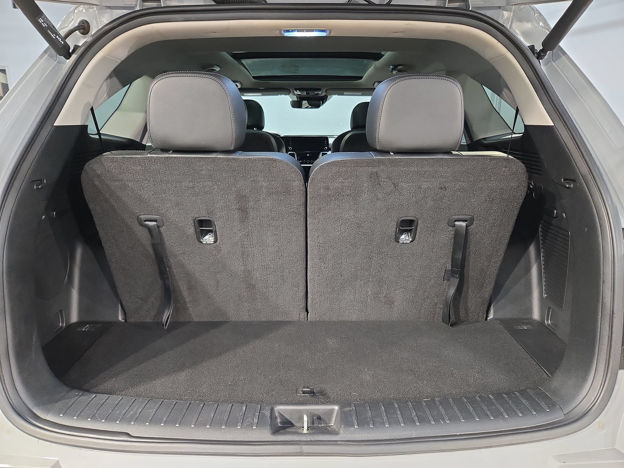 Used 2023 Kia Sorento SX AWD/4WD image 18