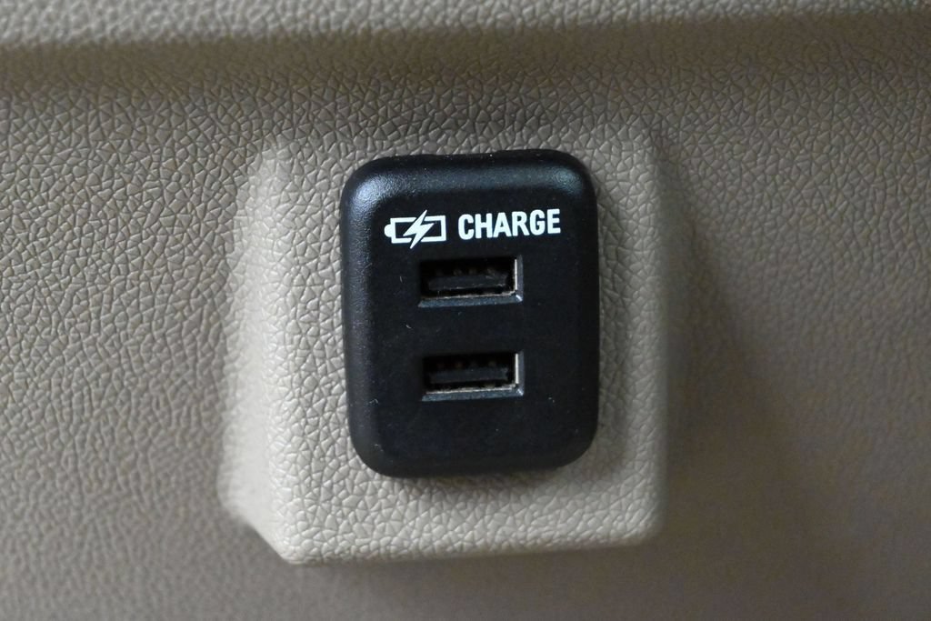 Used 2014 GMC Acadia Denali FWD image 21