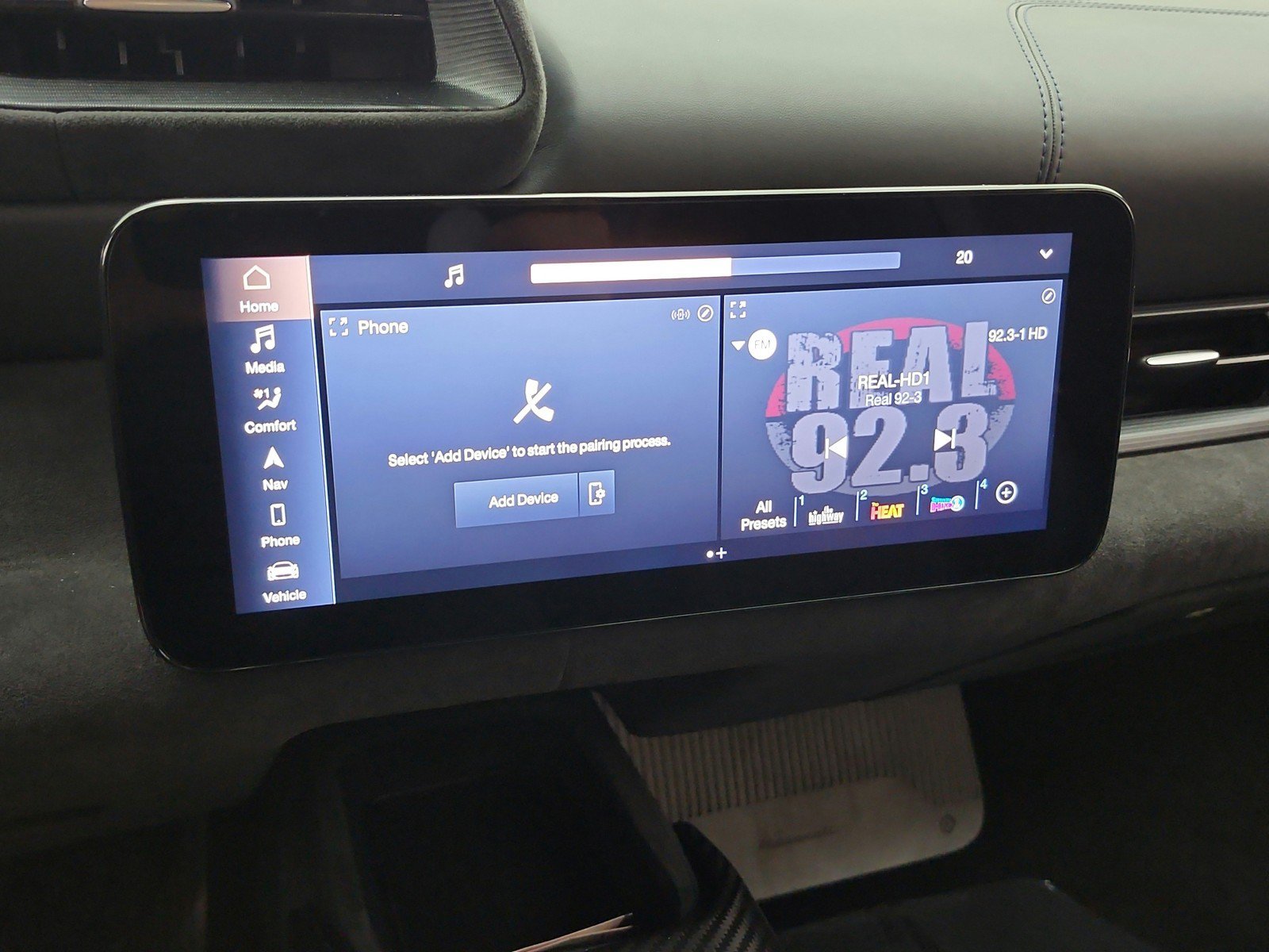 Used 2022 Maserati MC20 Coupe RWD image 11