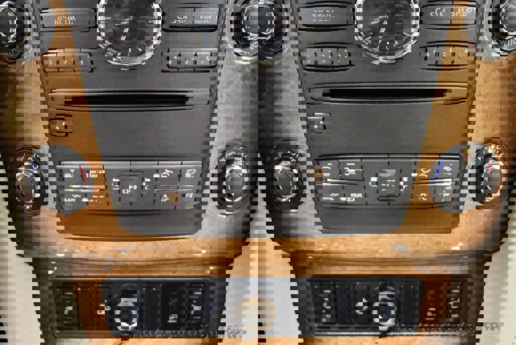 Used 2011 INFINITI QX56 4WD w/ Theater Pkg image 44