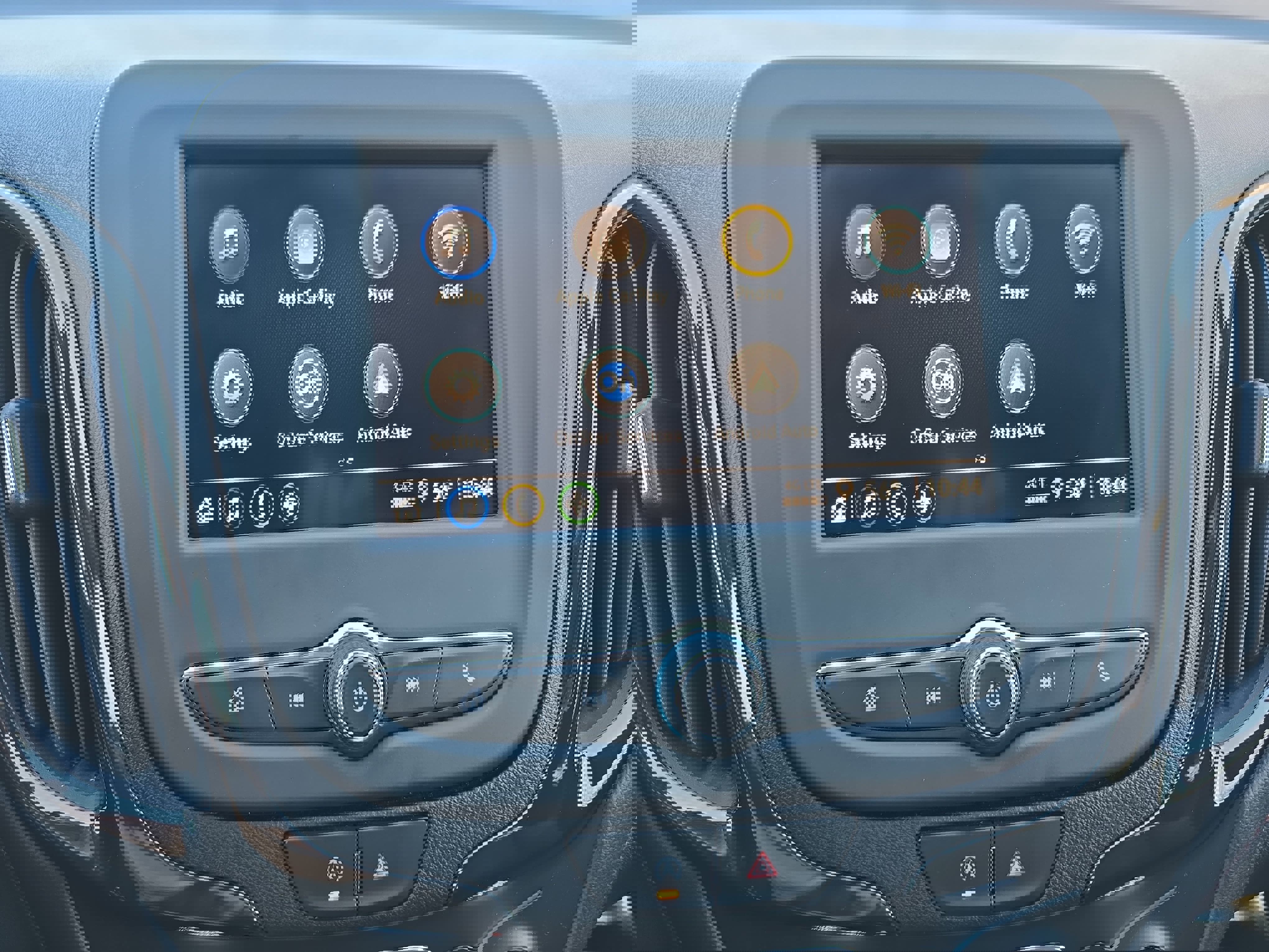 Used 2023 Chevrolet Equinox RS image 24