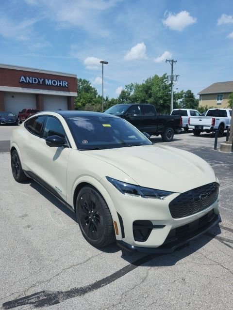 New 2025 Ford Mustang Mach-E GT image 1