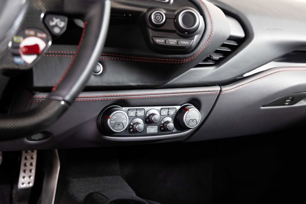 Used 2017 Ferrari 488 GTB image 30