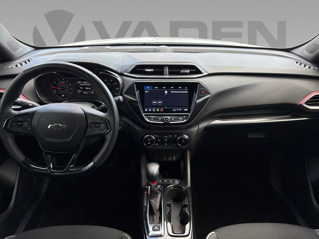 Used 2023 Chevrolet TrailBlazer RS w/ Convenience Package FWD image 2